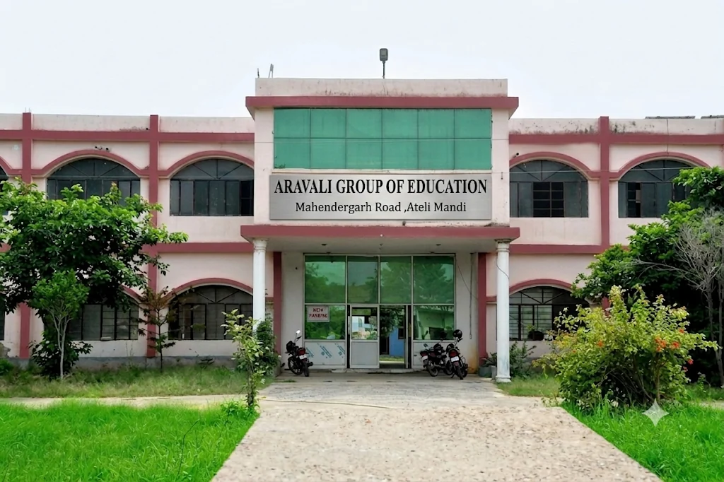 Front view of Aravali Group of Education, Ateli Mandi